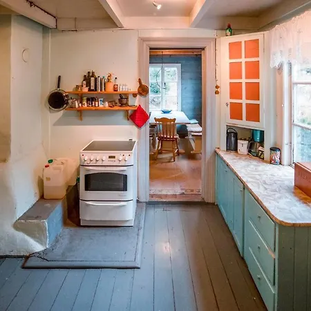 4 Bedroom Lovely In Kvinesdal * Fossdal